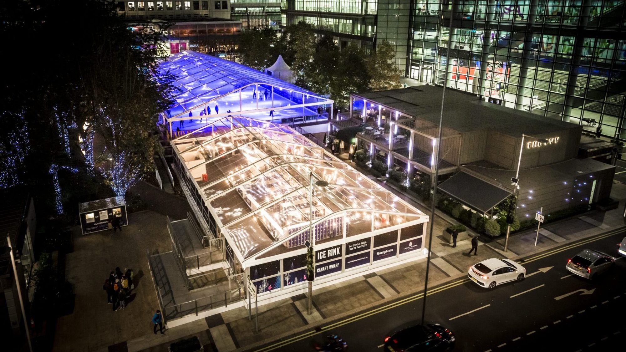 Temporary ice rinks after they have obtained the renewal of temporary planning permission for another month