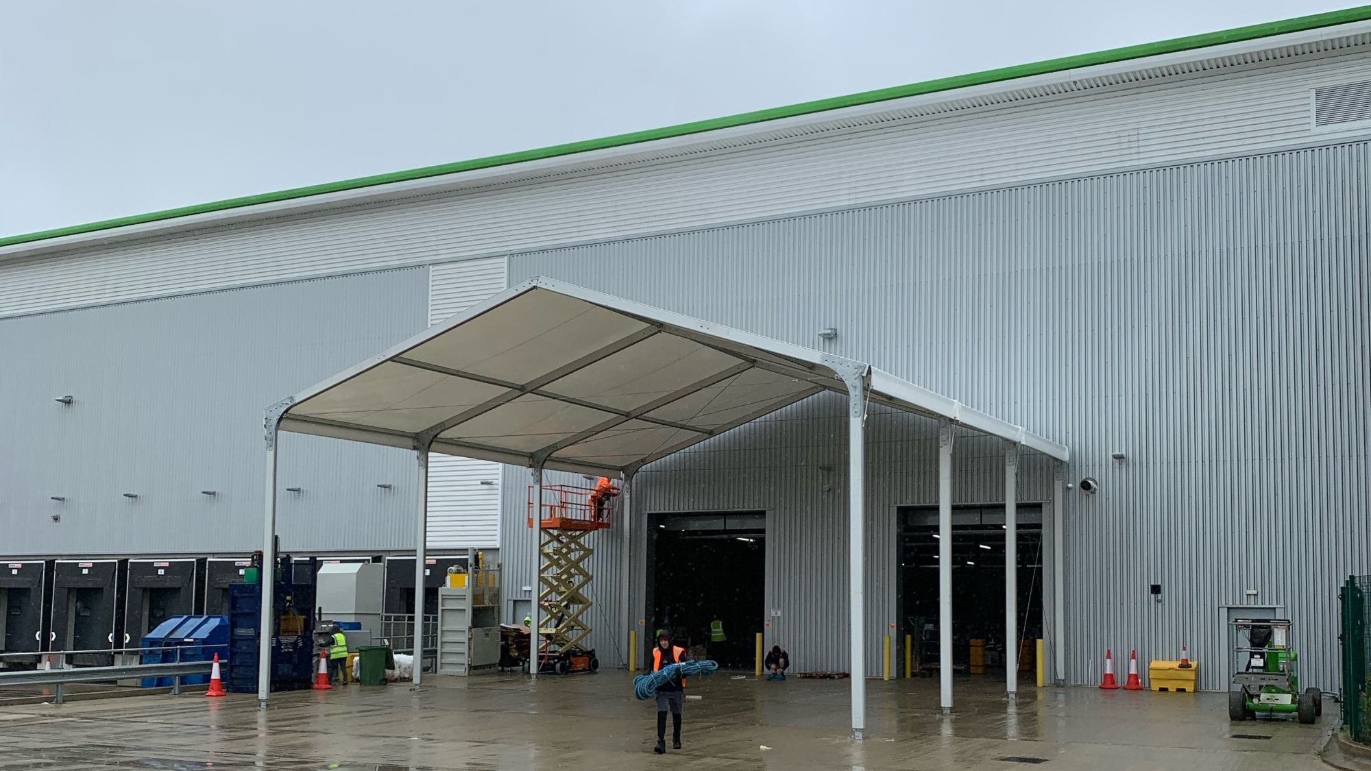 PVC temporary building structure