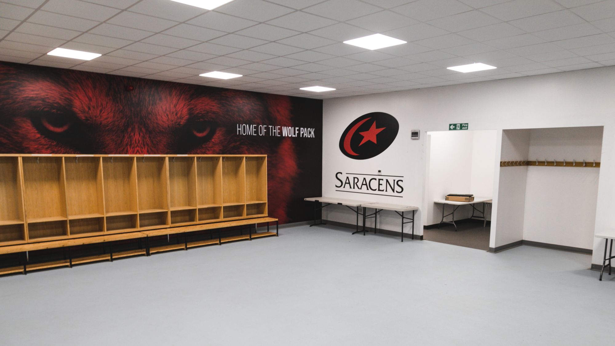 Temporary sports facilities changing room