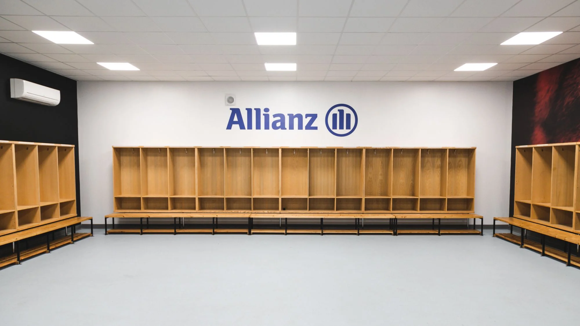 Saracens Changing Rooms Temporary Site