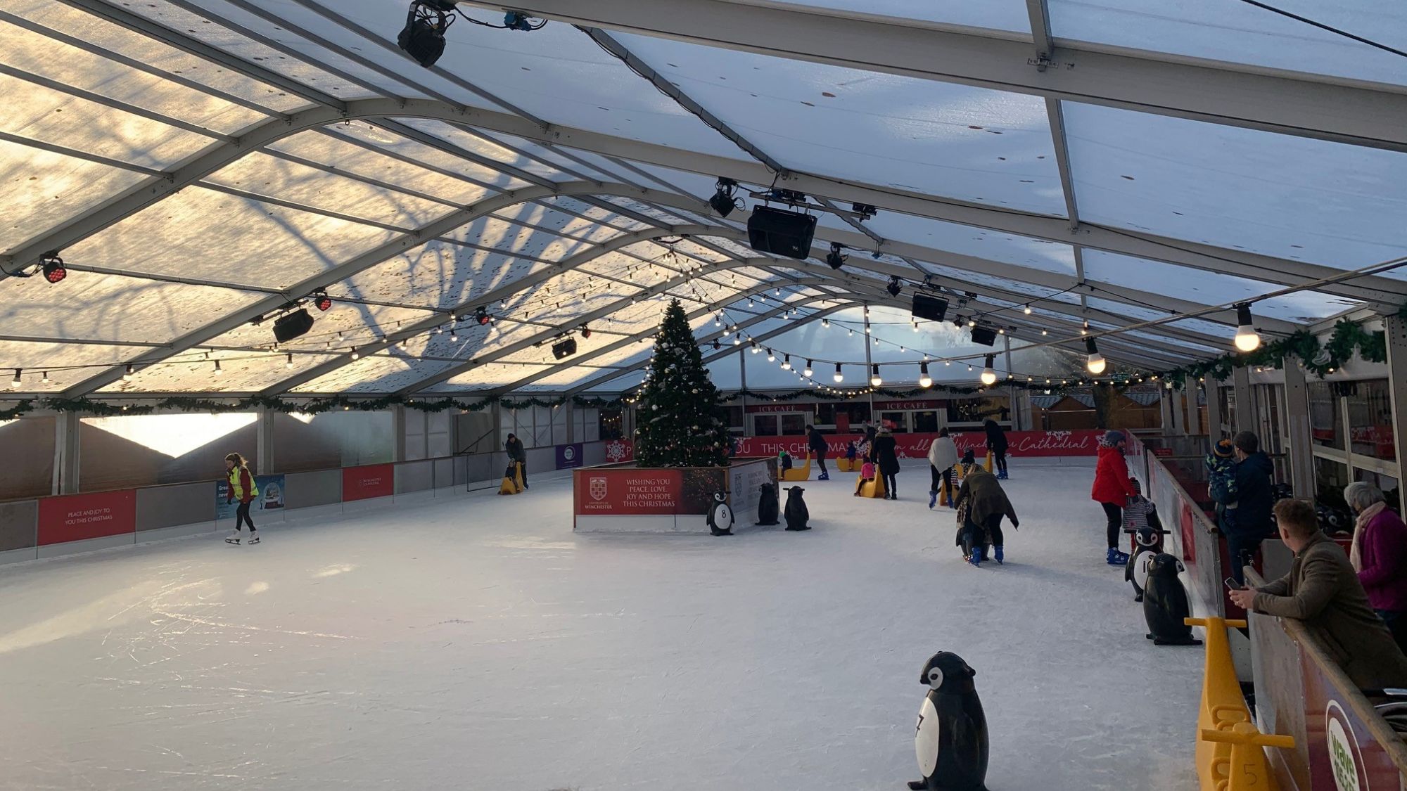 Ice skating rink Winchester