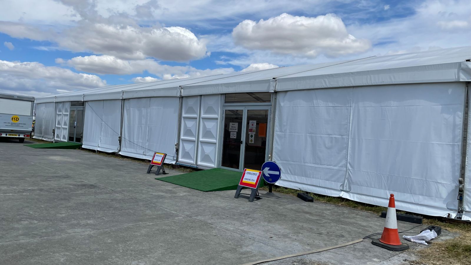 temporary structure medical centre