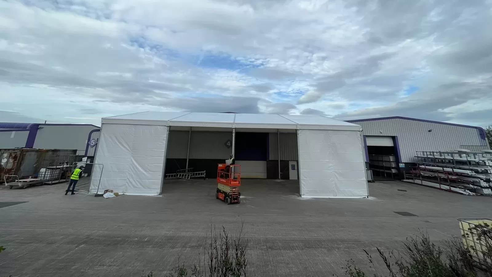 Loading bay canopy